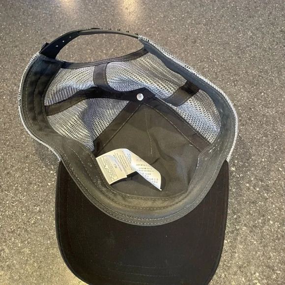 Patagonia Fitz Roy Bear Black Mesh Trucker Hat Snapback Classic Adult - Picture 5 of 6